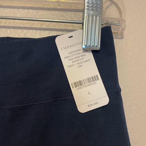 Blue High-Rise Bike Shorts with Seamless Design - Picture 2 of 7